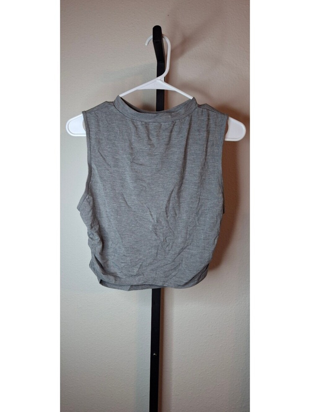 Halara Women's Grey Tank Top NWOT size L